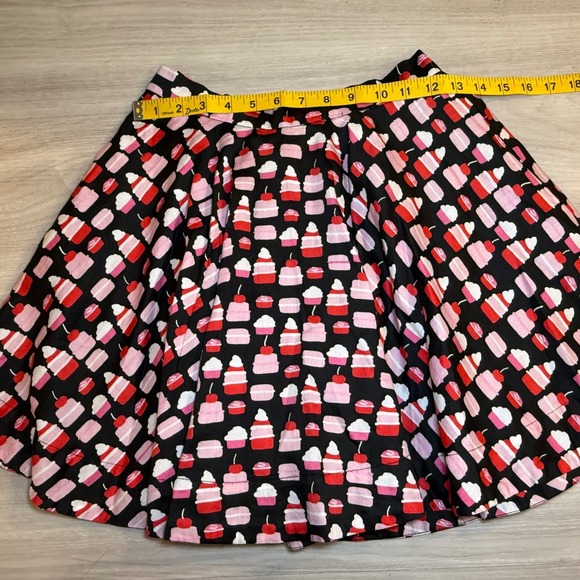 Kate Spade New York Cupcake Print Skirt Black Pink Red Girls 14Y KSCYG0469 - Picture 5 of 12